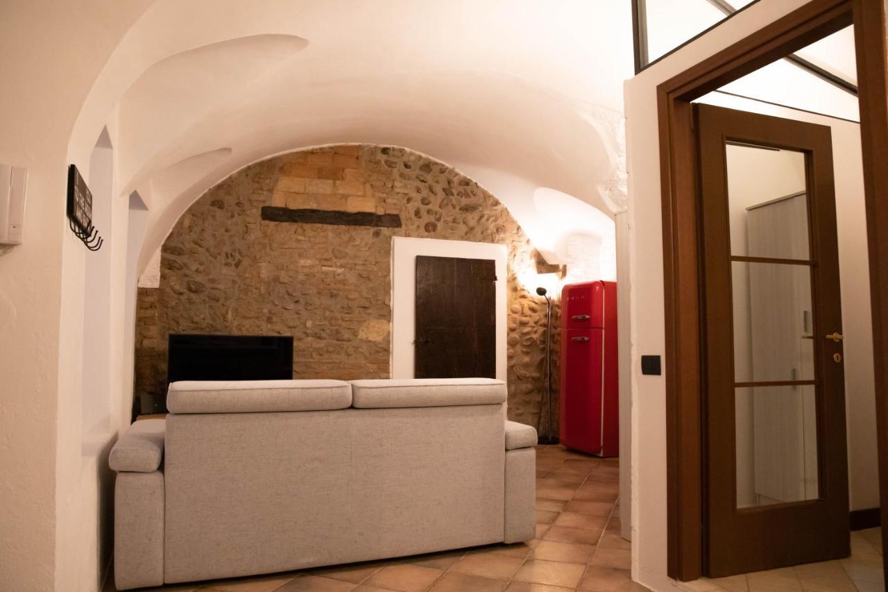 Appartamenti In Centro Storico A 15 Min Dal Lago D'Iseo - Free Wi-Fi - Ac Pallazzolo sullʼOglio Esterno foto