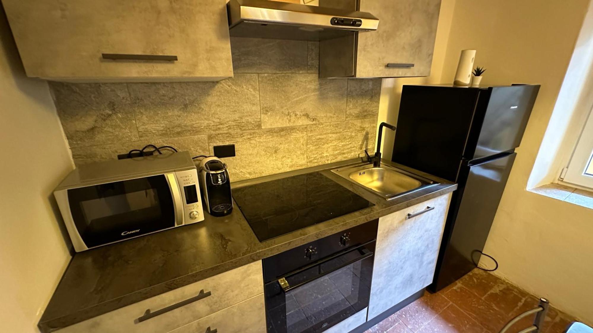 Appartamenti In Centro Storico A 15 Min Dal Lago D'Iseo - Free Wi-Fi - Ac Pallazzolo sullʼOglio Esterno foto