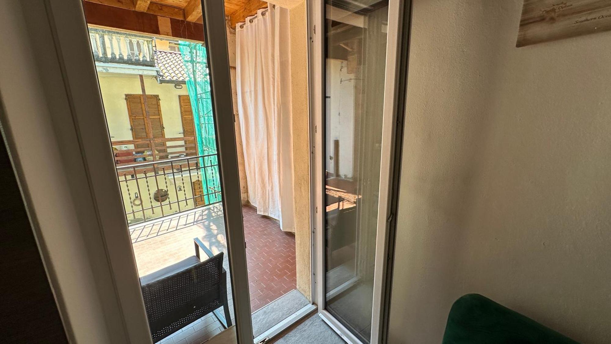Appartamenti In Centro Storico A 15 Min Dal Lago D'Iseo - Free Wi-Fi - Ac Pallazzolo sullʼOglio Esterno foto